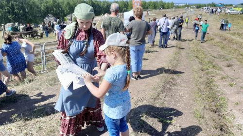 В Верхнем Услоне прошел юбилейный военно-исторический фестиваль «Рождение легендарной и непобедимой»