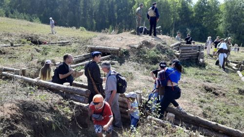 В Верхнем Услоне прошел юбилейный военно-исторический фестиваль «Рождение легендарной и непобедимой»