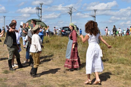 В Верхнем Услоне прошел юбилейный военно-исторический фестиваль «Рождение легендарной и непобедимой»