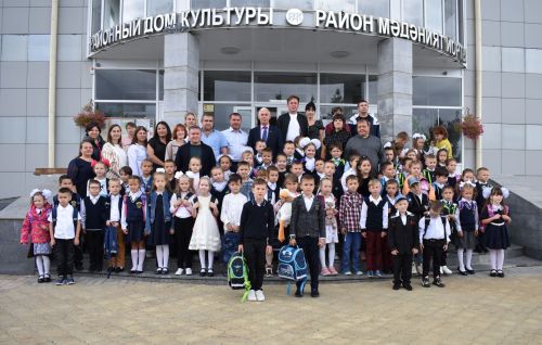 В Верхнем Услоне прошла благотворительная акция «Помоги собраться в школу»
