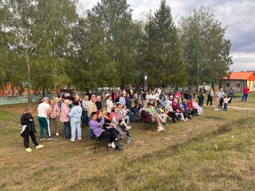 На Дне села в Набережных Морквашах для гостей приготовили праздничный белеш