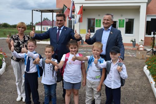 Югары Ослан районында “Мәктәпкә җыенырга ярдәм ит” акциясе башланды