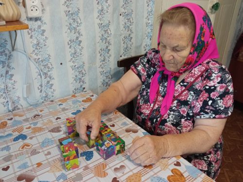 «Островок надежды» реализует со своими подопечными технологию игротерапии