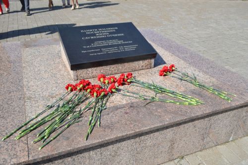 Герой России Геворк Исаханян провел Урок мужества в Верхнеуслонской гимназии и посетил Музей памяти