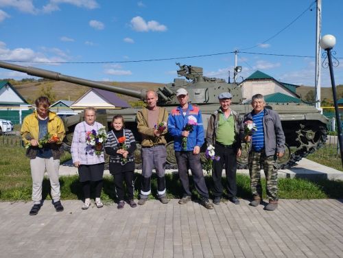 В Ямбулатове отметили День танкиста