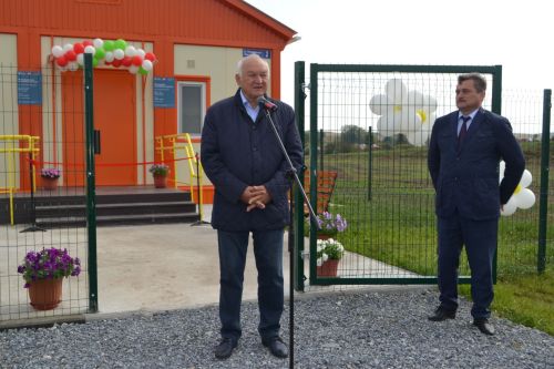 В Маматкозине открыли новый модульный фельдшерско-акушерский пункт