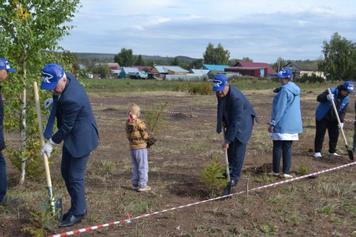 В Маматкозине заложили сквер им.Героя Советского Союза Набиуллы Зиннурова