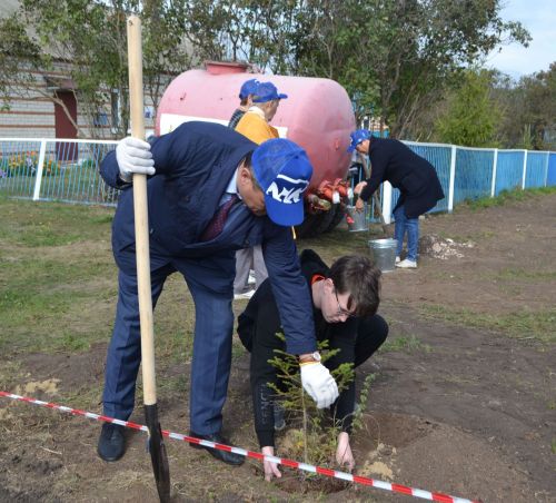 В Маматкозине заложили сквер им.Героя Советского Союза Набиуллы Зиннурова