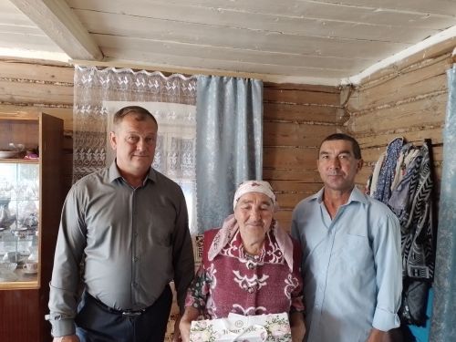 Фатиму Галееву из Маматкозина поздравили с юбилеем