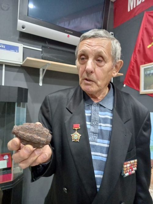 Кому это важнее? Размышления на тему...