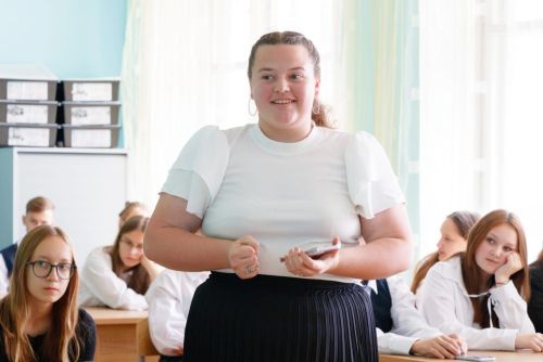 Район башлыгы мәктәптә дәрес үткәрде