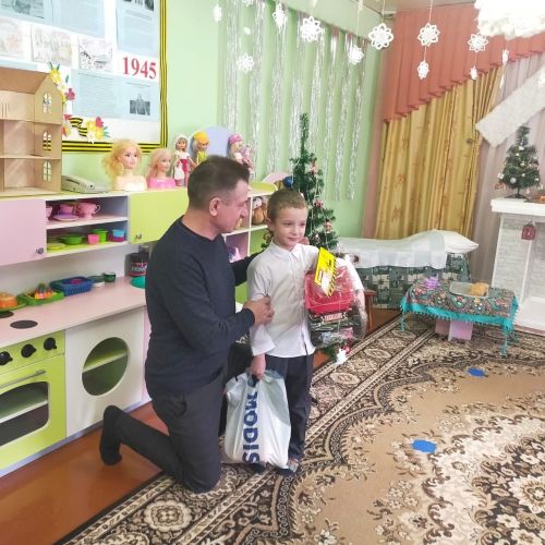 Яңа ел тылсымына, могҗизаларга ышанырга кирәк