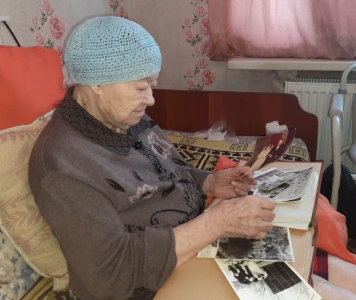 Верхнеуслонские соцработники проводят для подопечных терапию воспоминаниями