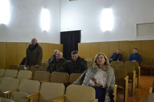 В Большемеминском поселении один фонарь уличного освещения обходится в 1300 рублей