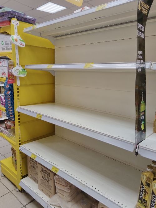 С полок верхнеуслонских магазинов сметают хлеб и яйца