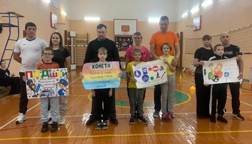 В Макуловской школе прошли соревнования «Всей семьей за безопасность на дорогах»