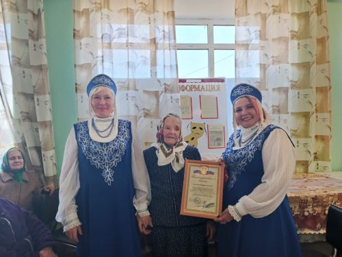 На праздничном концерте в Коргузе, гости соревновались в частушечном батле