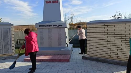 В Кильдееве прошла патриотическая акция «Трудовой десант. Память»
