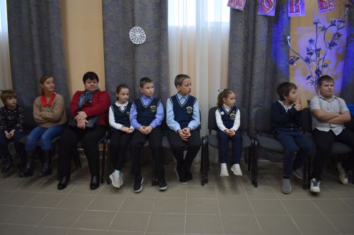 В Верхнем Услоне в восьмой раз прошла «народная елка»