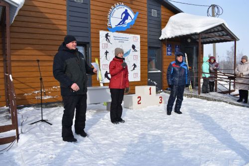 В Верхнем Услоне вышли на «Лыжню России»