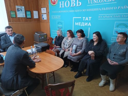 Марат Зиатдинов встретился с коллективом «Волжской нови»