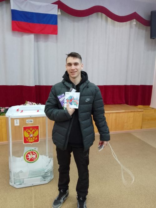 Как Верхний Услон голосовал в первый день выборов Президента России
