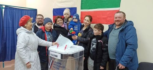 Как Верхний Услон голосовал в первый день выборов Президента России