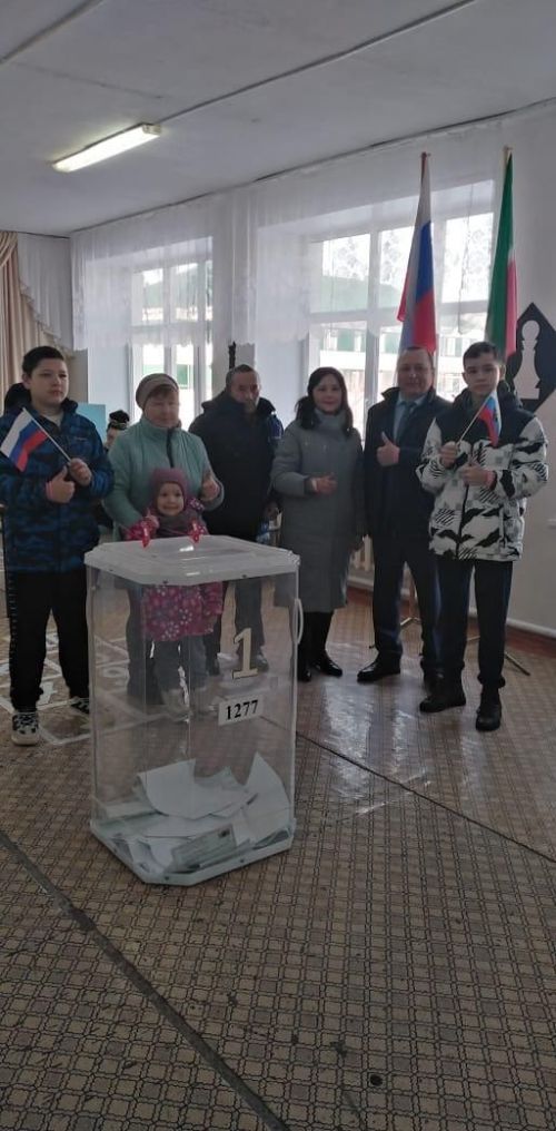 Как Верхний Услон голосовал в первый день выборов Президента России