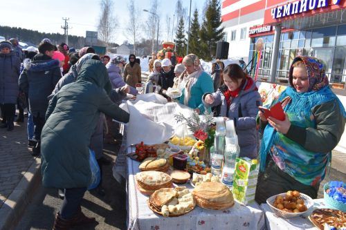 Как в Верхнем Услоне Масленицу проводили: фоторепортаж