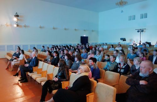 В Верхнем Услоне чествовали культработников
