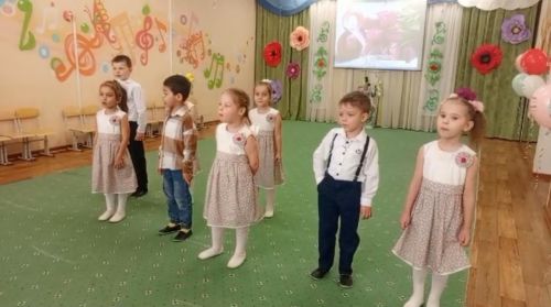 «Кояшкай» балалар бакчасында әниләр һәм әбиләр өчен бәйрәм концерты уздырдылар