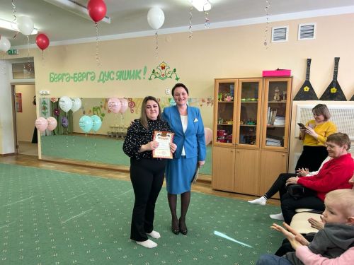 «Кояшкай» балалар бакчасында әниләр һәм әбиләр өчен бәйрәм концерты уздырдылар