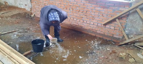 Кильдеевцы вышлли на субботник по благоустройству территории местного храма