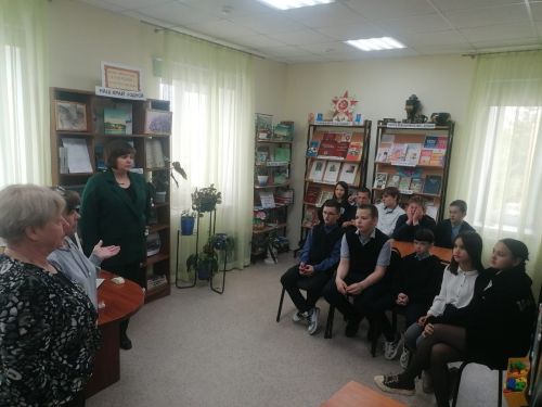 В Печищах для школьников прошел час истории  «Память сердца»