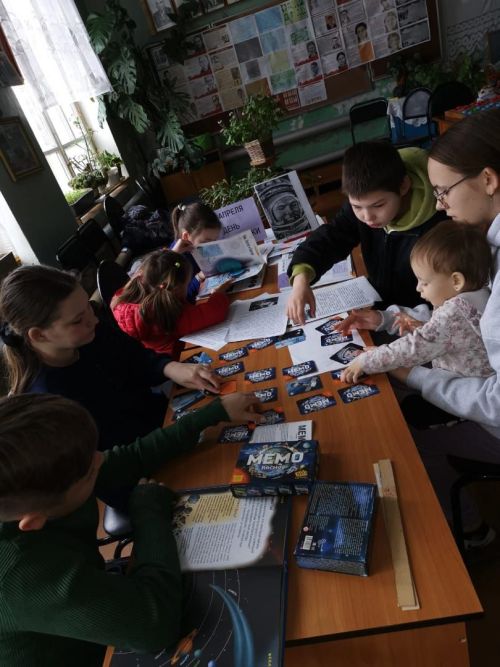 Кызыл Байракта Космонавтика көненә карата чара узды