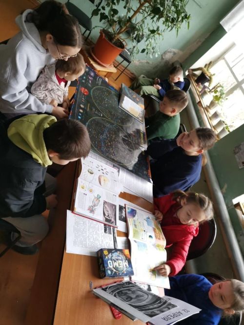 Кызыл Байракта Космонавтика көненә карата чара узды