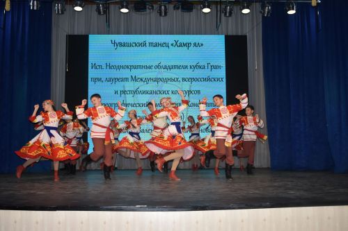 В районном Доме культуры прошел отчетный концерт Детской школы искусств