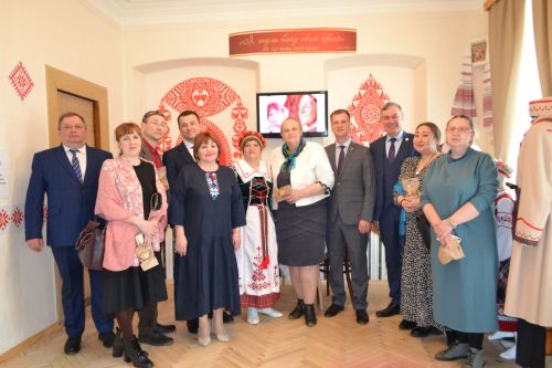 В День единения народов Беларуси и России в Печищах открылся новый зал белорусской культуры