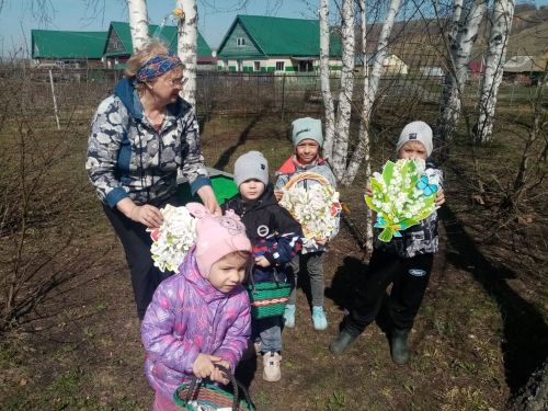 В Ямбулатове прошла игра-путешествие к Международному дню подснежника