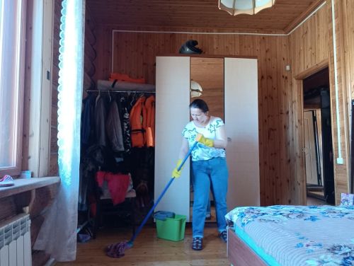 Соцработники в Верхнеуслонском районе поддержали акцию «Чистый дом»