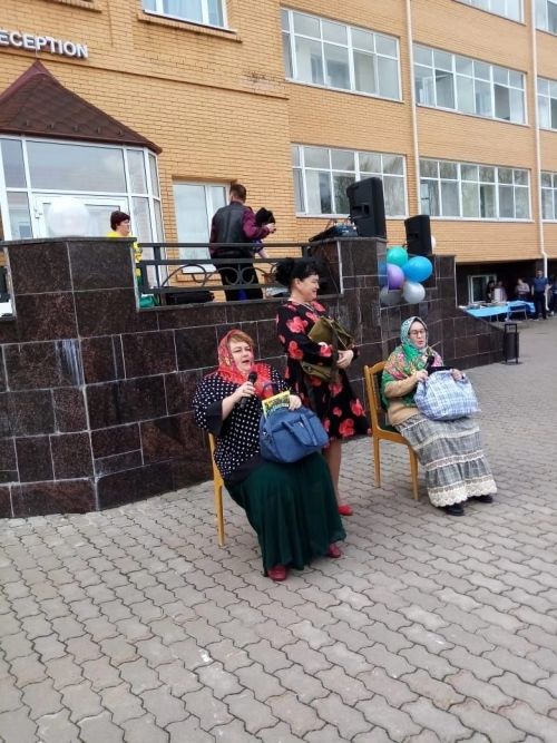 Яңа Юл авыл клубының иҗат коллективы «Газовик» шифаханә-профилакториесында концерт белән кунакта булды