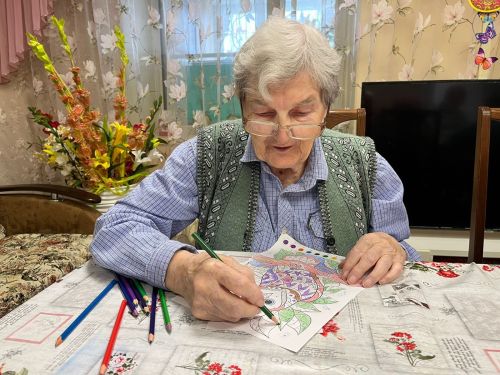 В Верхнеуслонском доме-интернате прошел мастер-класс по изотерапии