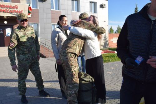 Уроженец Белгородской области отправился на СВО по контракту из Нурлатского военкомата