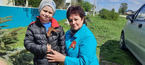 В Кильдееве прошла акция «Георгиевская ленточка»