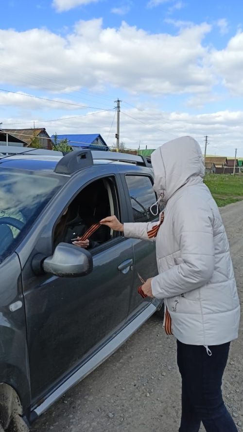 В Кильдееве прошла акция «Георгиевская ленточка»