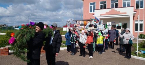 Ученицы Шеланговской школы собрали информацию по 25 землякам-участникам Великой Отечественной войны