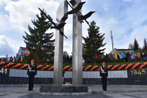 В Верхнем Услоне встретили светлый праздник - День Победы (фоторепортаж)
