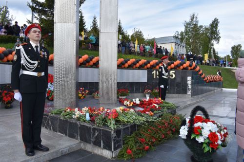 В Верхнем Услоне встретили светлый праздник - День Победы (фоторепортаж)