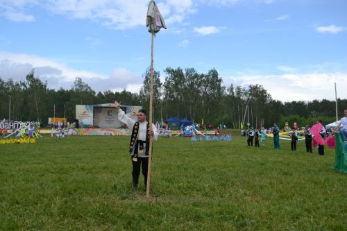Сабантуй-2024: курай позвал народ на праздник