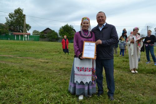 В Матюшине прошел праздник Святой Троицы